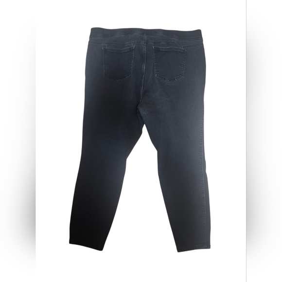 Torrid Lean Jean, Classic Black Women's Jeggings - Picture 4 of 7